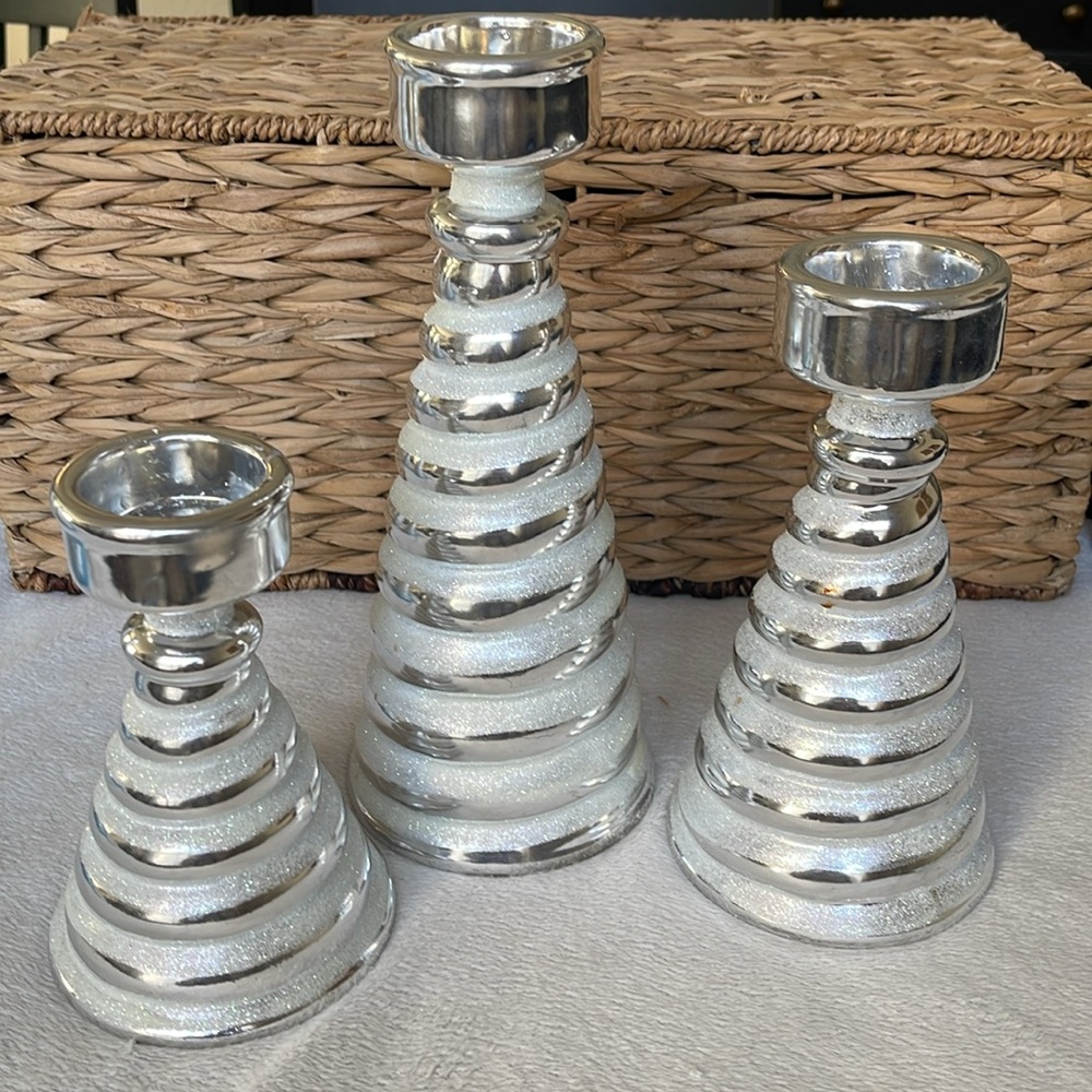 Set of 3 Silver White Glisten Ceramic Tree Candle Holders 6 1/2” to 10 1/2” tall